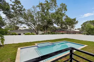 206 S Treasure Dr, Tampa, FL 33609 - Photo 65