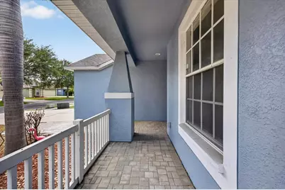 8405 Canterbury Lake Boulevard, Tampa, FL 33619 - Photo 3