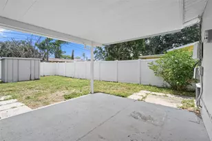 5690 6th St S, Saint Petersburg, FL 33705 - Photo 33