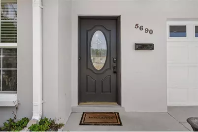 5690 6th Street S, Saint Petersburg, FL 33705 - Photo 3