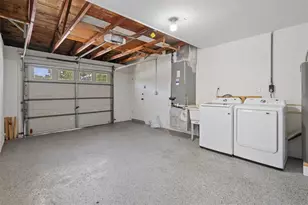 5690 6th St S, Saint Petersburg, FL 33705 - Photo 29