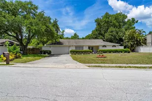 207 Dunbridge Dr, Palm Harbor, FL 34684 - Photo 1