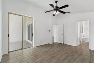 30449 Tremont Dr, Wesley Chapel, FL 33543 - Photo 27