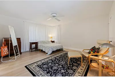 120 59th Avenue S, Saint Petersburg, FL 33705 - Photo 15