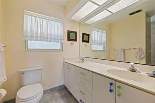 120 59th Ave S, Saint Petersburg, FL 33705 - Photo 25