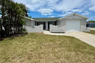 6135 Seabreeze Dr, Port Richey, FL 34668 - Photo 1