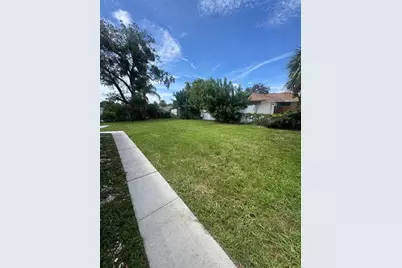 6135 Seabreeze Drive, Port Richey, FL 34668 - Photo 19