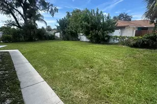 6135 Seabreeze Dr, Port Richey, FL 34668 - Photo 19