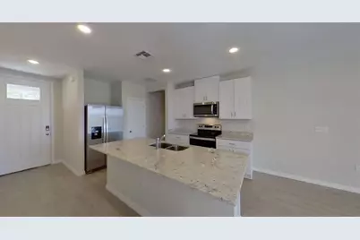 140 Holly Bank Avenue, Nokomis, FL 34275 - Photo 5