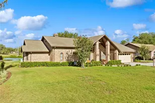 6219 Huntington Dr, Zephyrhills, FL 33542 - Photo 57