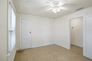 409 Lebeau St, Clearwater, FL 33755 - Photo 11