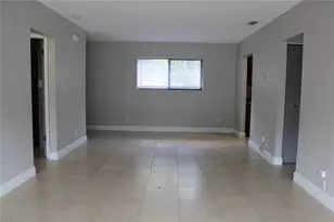 7504 Timberstone Dr, Tampa, FL 33615 - Photo 3