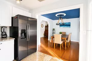 4720 Welch Causeway, Saint Petersburg, FL 33708 - Photo 21