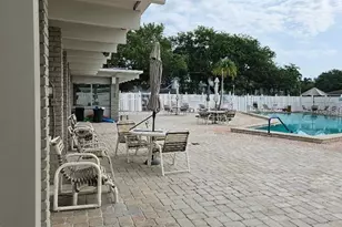 9950 47th Ave N, Saint Petersburg, FL 33708 - Photo 21