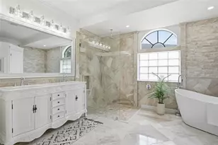18740 Wimbledon Cir, Lutz, FL 33558 - Photo 35