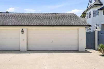 18740 Wimbledon Circle, Lutz, FL 33558 - Photo 5