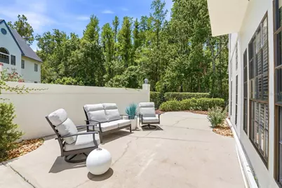 18740 Wimbledon Circle, Lutz, FL 33558 - Photo 55