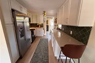 4200 42nd Ave N, Saint Petersburg, FL 33714 - Photo 5