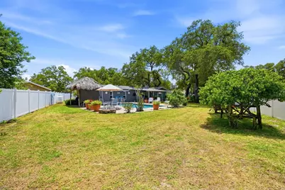 9760 136th Street, Seminole, FL 33776 - Photo 35