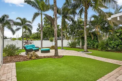 5519 Commonwealth Avenue N, Saint Petersburg, FL 33703 - Photo 21