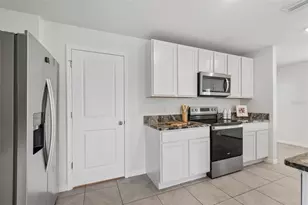 5254 Rocky Coast Pl, Palmetto, FL 34221 - Photo 13