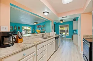 201 58th Ave S, Saint Petersburg, FL 33705 - Photo 15