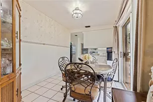 726 17th Ave S, Saint Petersburg, FL 33701 - Photo 9
