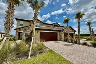 35609 Stableton Ln, Zephyrhills, FL 33541 - Photo 1