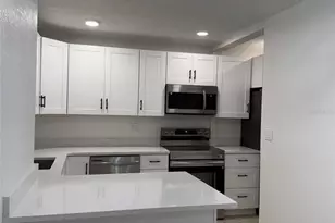 2413 18th Ave N, Saint Petersburg, FL 33713 - Photo 3