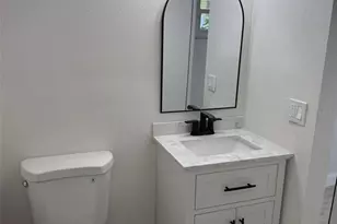2413 18th Ave N, Saint Petersburg, FL 33713 - Photo 13