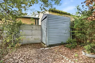 1026 W Rambla Street, Tampa, FL 33612 - Photo 13