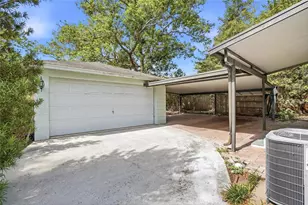 1026 W Rambla St, Tampa, FL 33612 - Photo 9