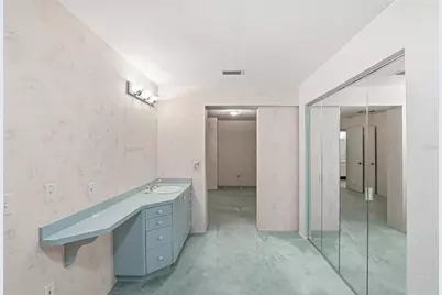 1026 W Rambla Street, Tampa, FL 33612 - Photo 33