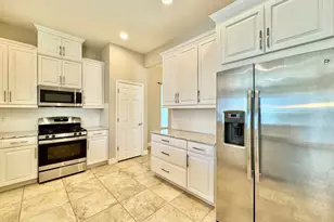 11127 Winthrop Lake Dr, Riverview, FL 33578 - Photo 17