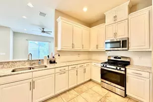 11127 Winthrop Lake Dr, Riverview, FL 33578 - Photo 15
