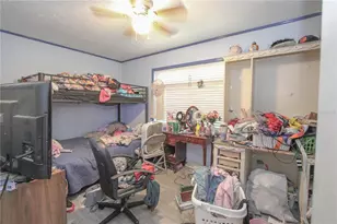 1229 Oak Valley Dr, Seffner, FL 33584 - Photo 9