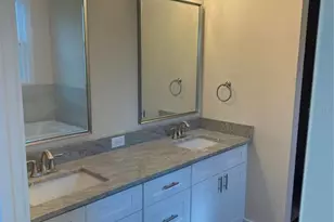 4011 Amber Rd, Valrico, FL 33594 - Photo 11