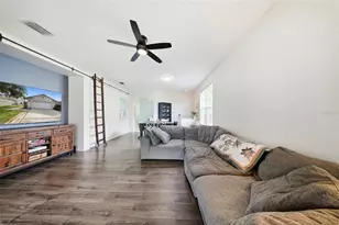 1902 Echo Pond Pl, Wesley Chapel, FL 33543 - Photo 11