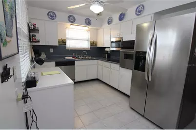 810 Oakmont Avenue, Sun City Center, FL 33573 - Photo 7