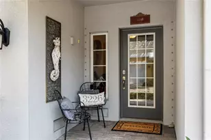 3226 Nautical Pl S, Saint Petersburg, FL 33712 - Photo 3