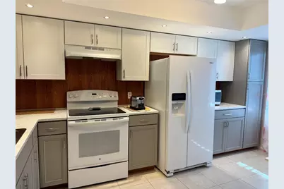 7580 92nd Street #102D, Seminole, FL 33777 - Photo 3
