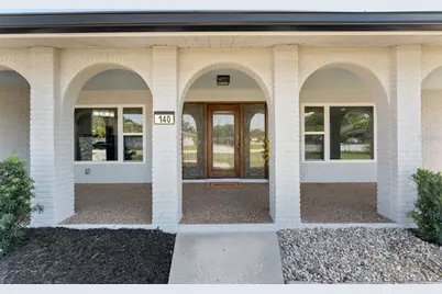 140 88th Avenue NE, Saint Petersburg, FL 33702 - Photo 3