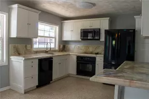 2766 Navel Dr, Clearwater, FL 33759 - Photo 3