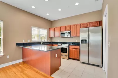 3102 Toscana Circle, Tampa, FL 33611 - Photo 9