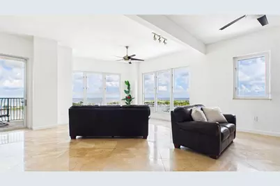 288 Beach Drive NE #9A, Saint Petersburg, FL 33701 - Photo 7