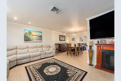 12435 Monarch Circle, Seminole, FL 33772 - Photo 15