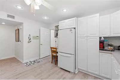 545 Pinellas Bayway S #302, Saint Petersburg, FL 33715 - Photo 9