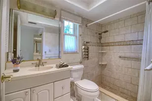 2972 Kenilwick Dr S, Clearwater, FL 33761 - Photo 19