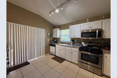 17744 Esprit Drive, Tampa, FL 33647 - Photo 5