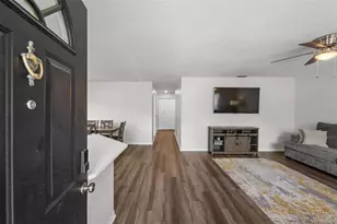 8013 N Alaska St, Tampa, FL 33604 - Photo 5